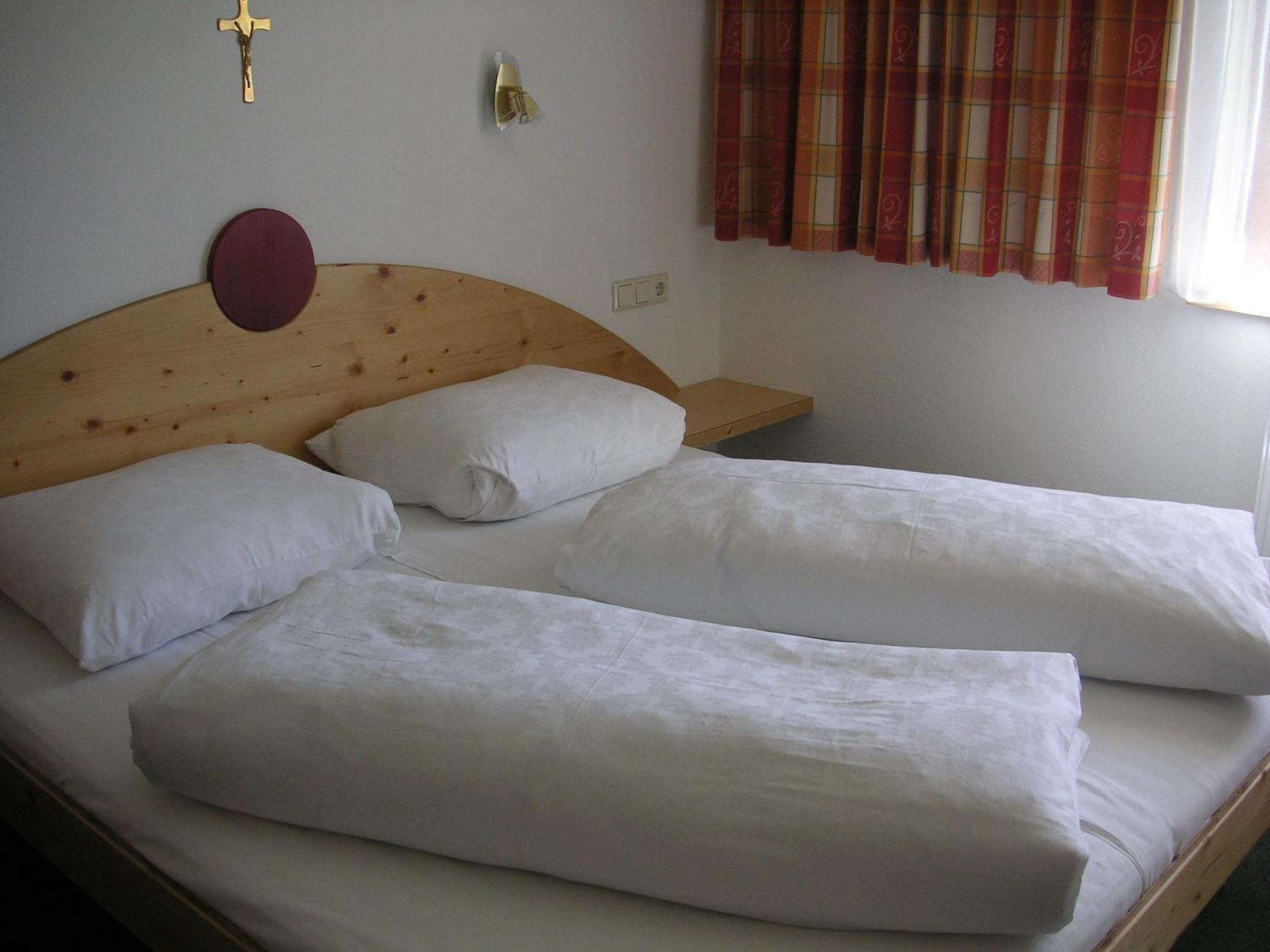 Gaestehaus Manuela - Familie Rantner Seefeld in Tirol Habitación foto