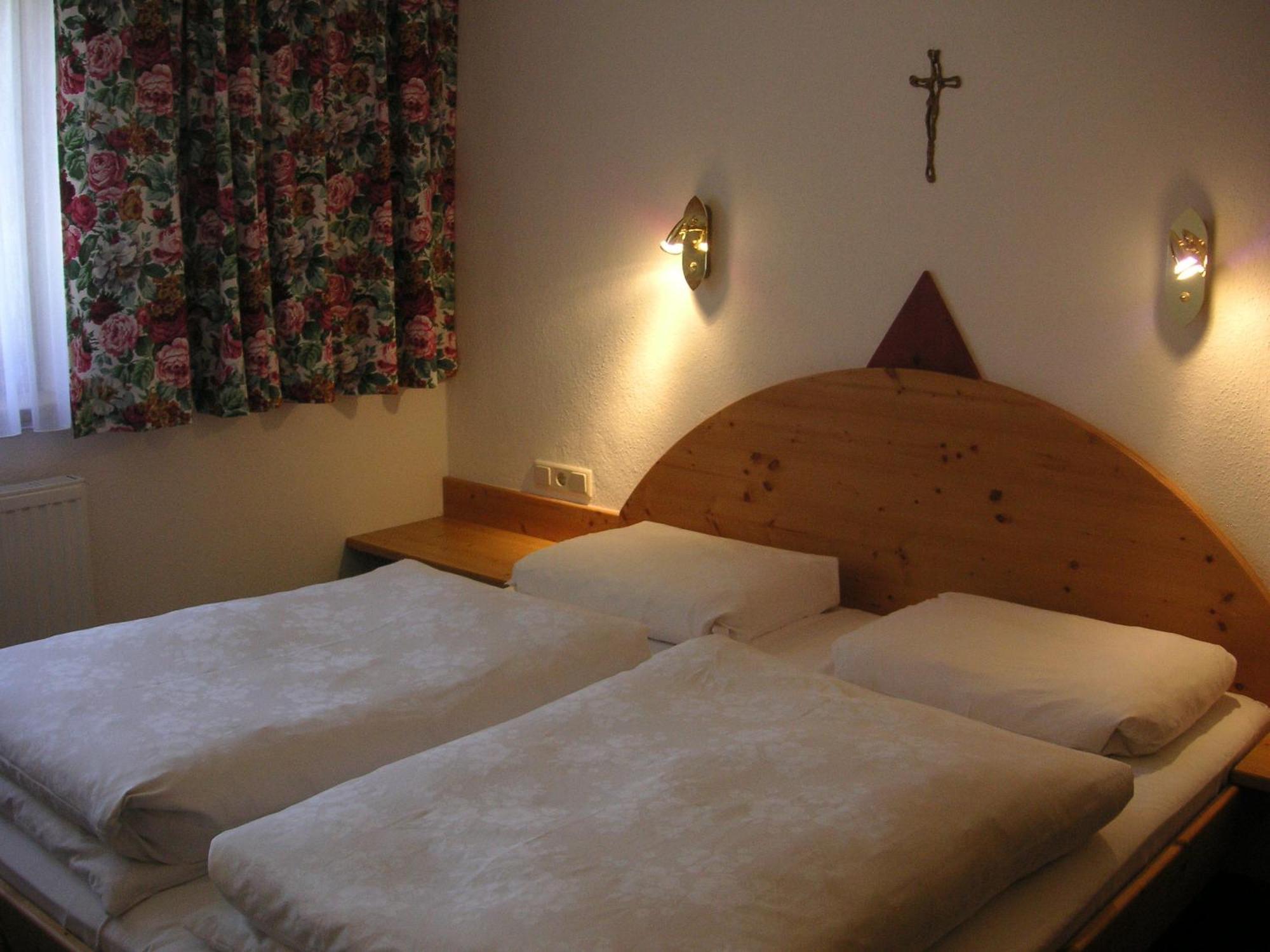Gaestehaus Manuela - Familie Rantner Seefeld in Tirol Habitación foto